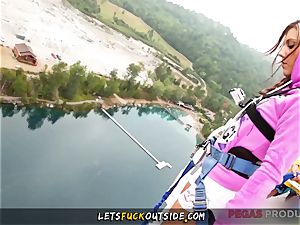Lane Sisters Outdoor three-way with Bungee teacher